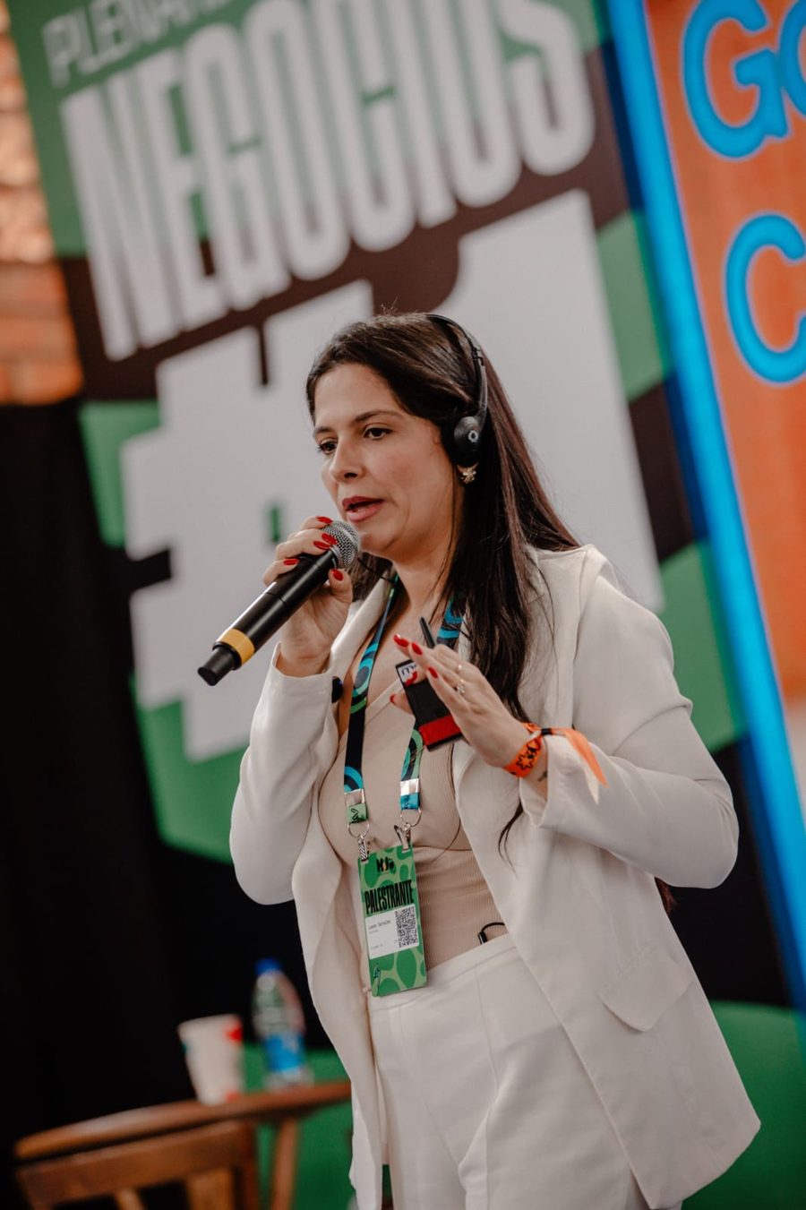 Luana Cantelmo — Psicóloga